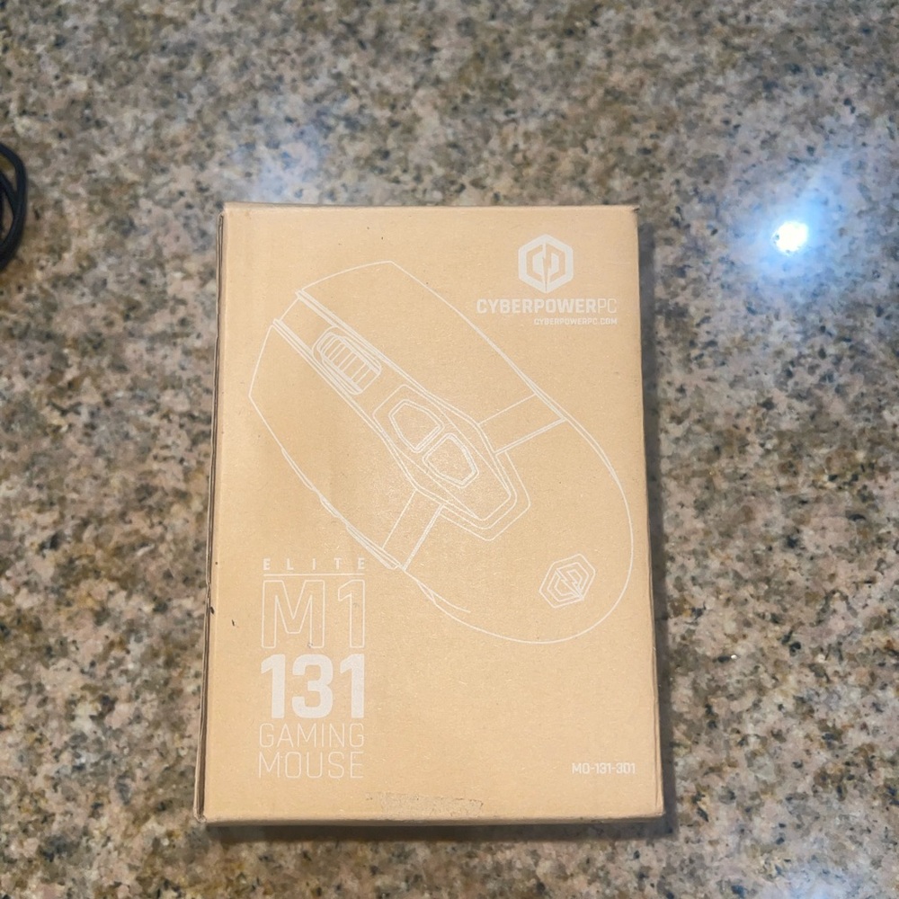 Gaming Mouse Bundle - Picture 3 of 5